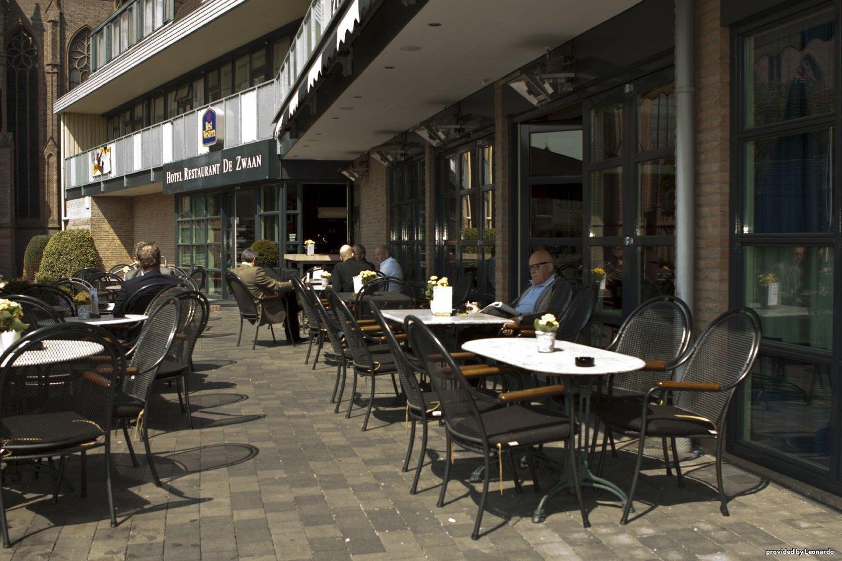 Hotel Restaurant De Zwaan Raalte Eksteriør billede