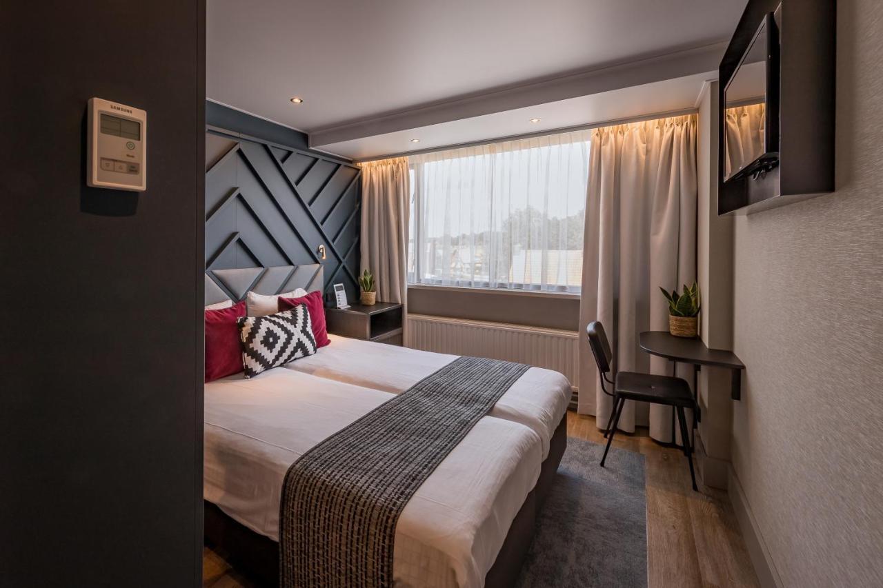 Hotel Restaurant De Zwaan Raalte Eksteriør billede
