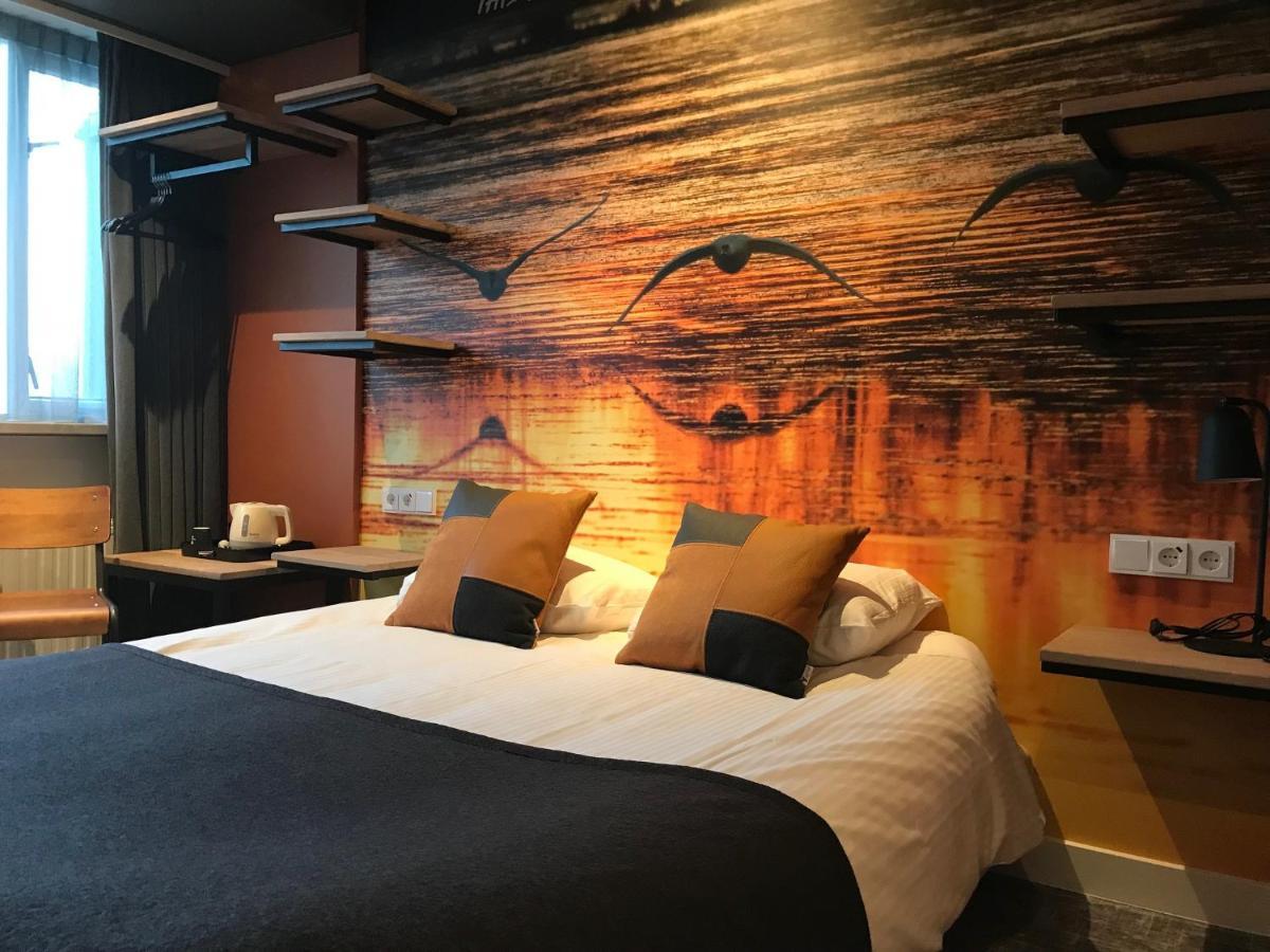Hotel Restaurant De Zwaan Raalte Eksteriør billede